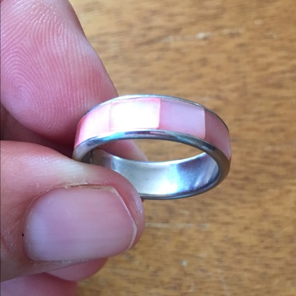 Pink ring - Picture 2 of 3